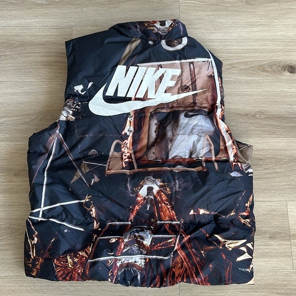 Nike Men's Black and Brown Graphic Vest ZERO GRAVITY DOWN FILL JACKET "BLACK" - Picture 7 of 7